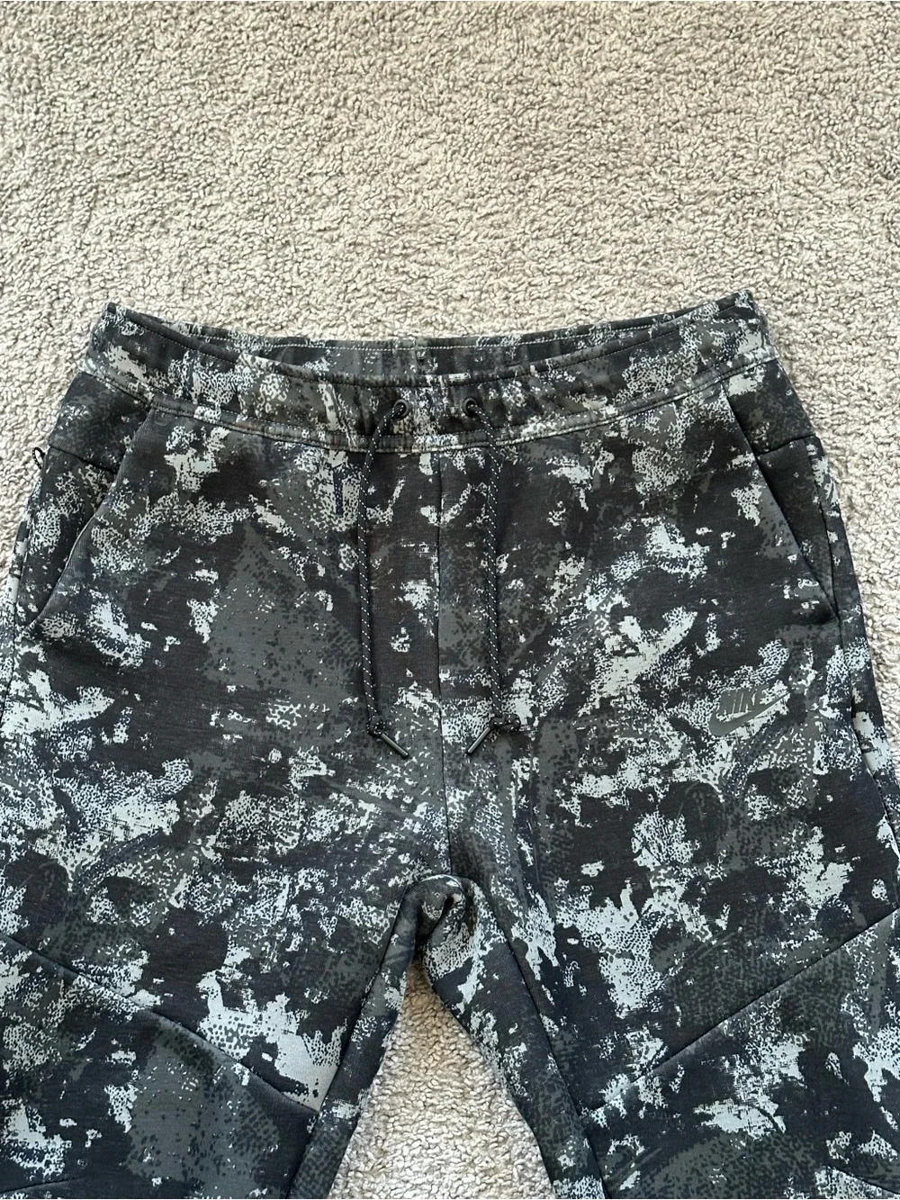 Men’s Nike tech Fleece Jogger Pants - Smoke Gray Anthracite